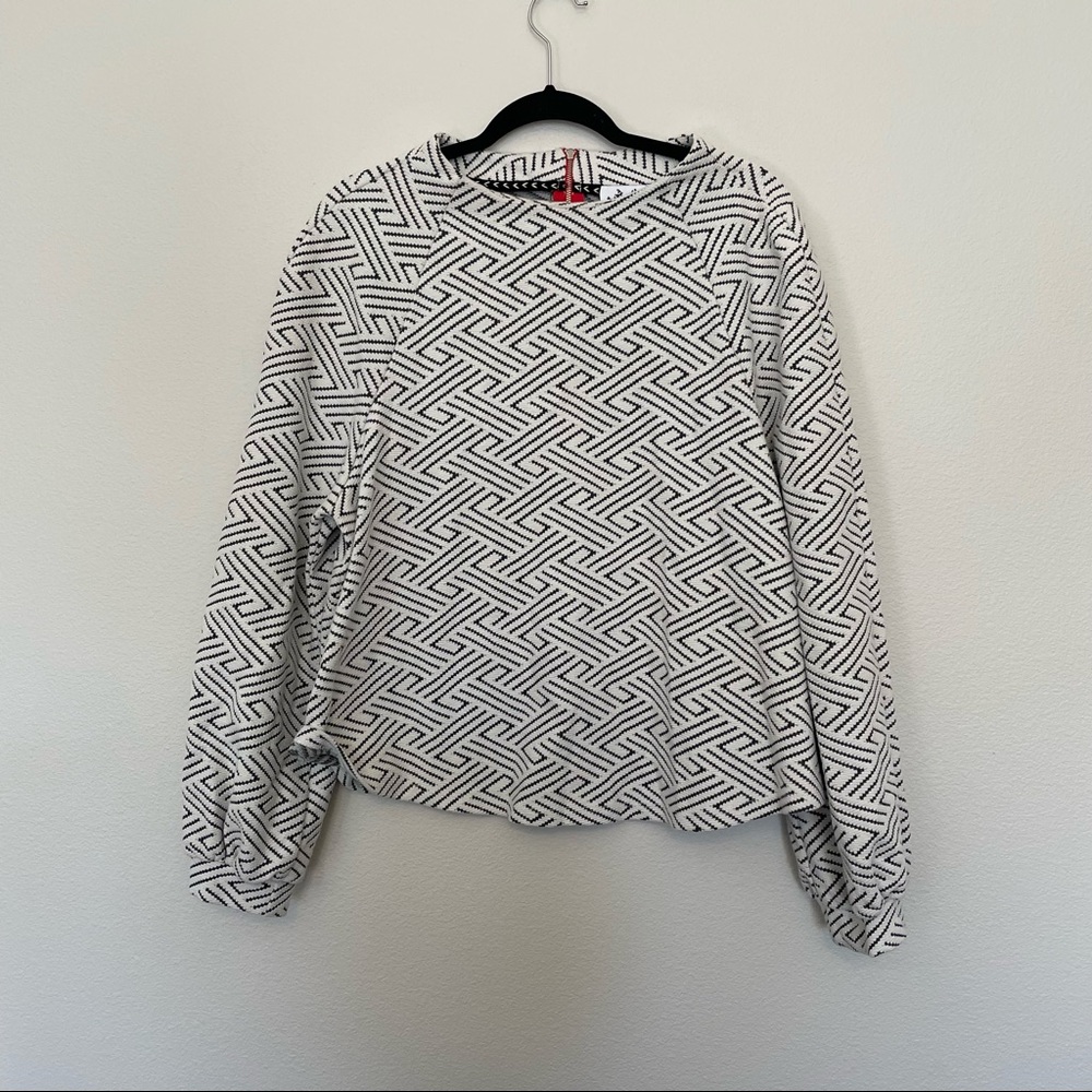 W by who wear what when where jacquard knit blouson sleeve top sz.L